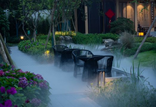 민장 칼리지 조경