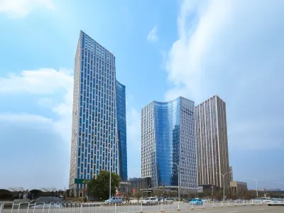 비엔나 호텔(Vienna Hotel) 호텔(우한 용왕멍러청 장샤커팅지하철역) 로마 스프링 아울렛 주변 호텔