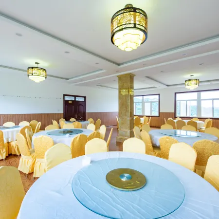 Yipu Mountain Resort