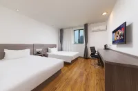Elan Hotel(Wuhan Modern Optics Valley World Trade Center Branch) Hotel a Wuhan