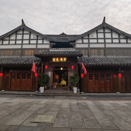 Changde Hejie Yiju Life Hotel