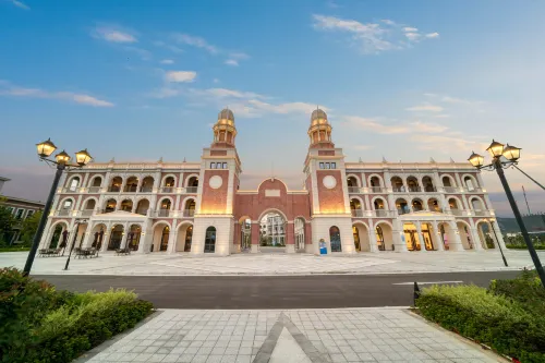 LESTAY HOTEL BY LANDISON HIIN XIANGSHAN - 4-Star