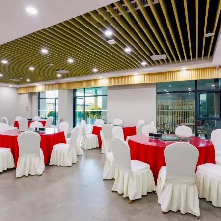 Jingjing Gutian Kangyang Center