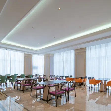 Vienna Hotel (Linyi Fortune Building)