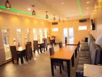 Beniks Courtyard Hotel