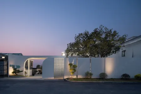 SICILY Sicily Lake View Homestay (Taihu Xishan Branch) Отели рядом с достопримечательностью «Zhili Ancient Village»