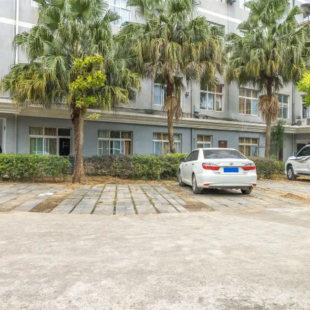 Longyuan Hotel