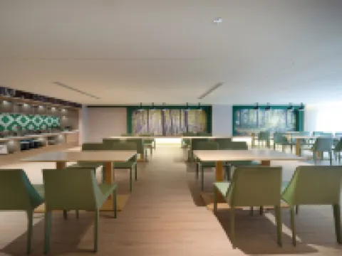 Vienna 3 Best Hotel (Xishuangbanna Menghai Meng Barak International Resort Jingguan Road) Hotels in Menghai