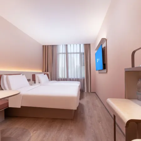 HanTing Hotel (Shanghai Changhai Hospital) Отели рядом с достопримечательностью «Стадион «Цзянвань»»