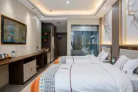 Linxia Yaduo Business Hotel