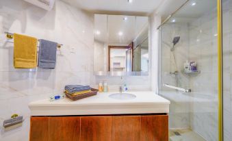 Haikou Beta Smart Seaview Apartment (Wanlv Park Evergrande Haikou Bay)