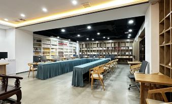 Changsha Fangtang Ancient Hotel (Wuyi Square IFS International Financial Center)
