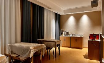 Datong Meiji Hotel