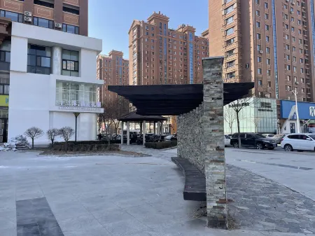 Xiuhui Youpin Business Homestay (Bohai University Wanda Plaza)