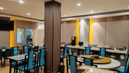 Yongning Homeinn Ripple · Yun Hotel Отели рядом с достопримечательностью «Yongning Hequan Lake Tourist Area»