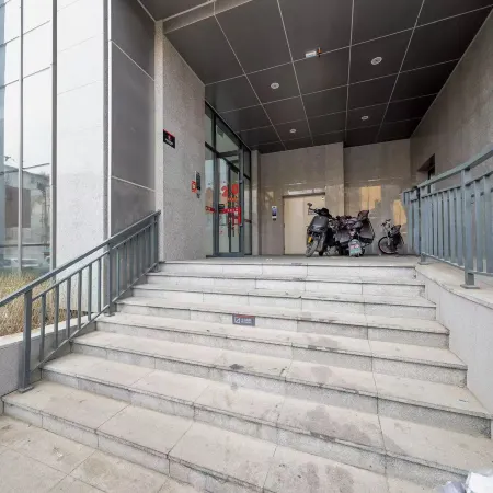 Yano Homestay (Shenyang North Railway Station Experimental High School)