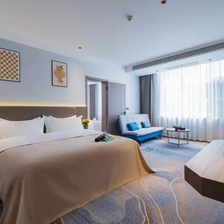 Vanity Cloud Hotel