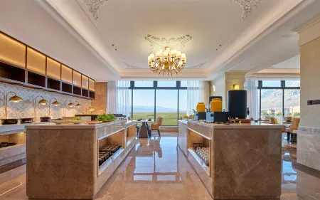 Vienna International Hotel in Tashkurgan Отели в г. Ташкурган