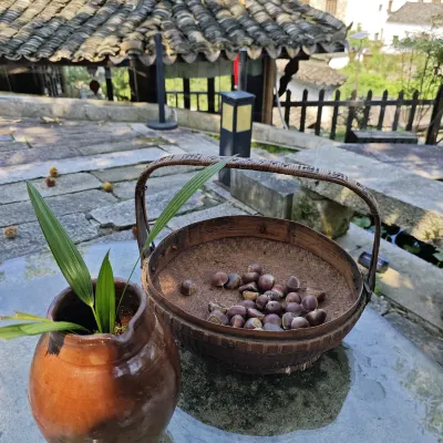 Yinshan Ancient Village Homestay Hotels in Zhaji Ancient Buildings