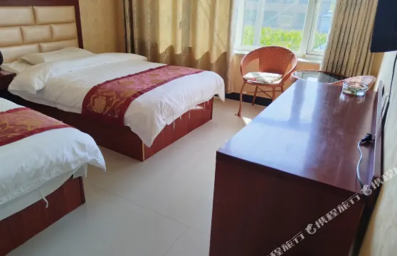 靖邊龍武農家院