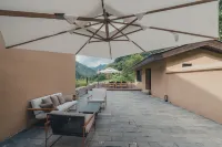 Hidden in the Countryside · Xuetangping Boutique Homestay - Mountain view