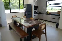 Nanji Village Half‑Mu Sea Field Homestay (Chinese Mainland Nanji Village Branch) - parkir