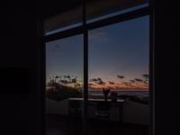 涠洲岛米诺斯海景酒店 - 私人阳台海景大床房