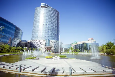 Fengguan Holiday Hotel Отели рядом с достопримечательностью «Dezhou Botanical Garden»