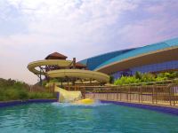 渔岛菲奢尔海景温泉酒店 - 室外游泳池