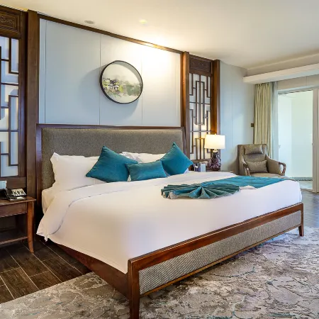 West Coast Resort