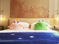 赤峰斯维登度假酒店 - 绿豆蛙亲子套房