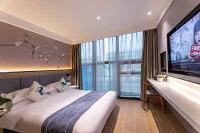 Four Seasons Fenglin Smart Hotel Shanghai (Shanghai Fudan University Subway Station) Hotel berhampiran Fudan University Jinglaitang