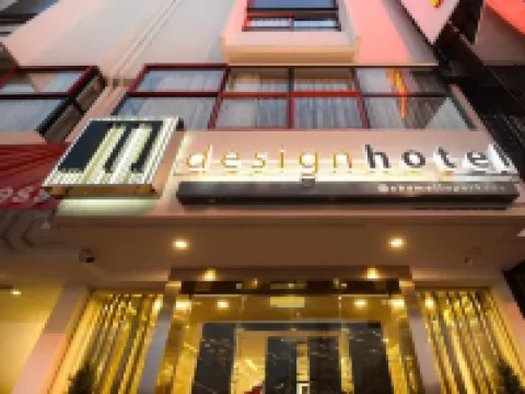 M Design Hotel @ Shamelin Perkasa Hotels near Cybernetics International College Of Technology