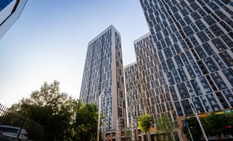 Oak Hotel (Taiyuan Mixc Jinyang Lake Convention and Exhibition Center)