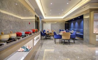 Starway Hotel (Xingyang New District, Zhengzhou)