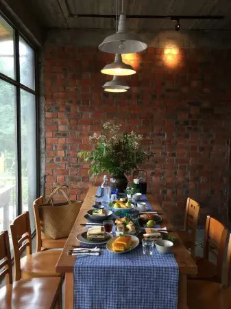 Manxiangju Hostel Отели рядом с достопримечательностью «Yihaochan Temple»