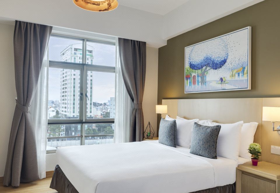 1. 서머셋 호치민 ..