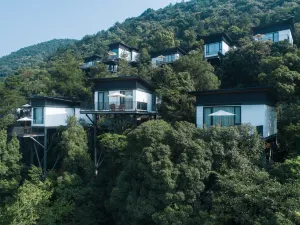 샹인 · 촨부 리트리트