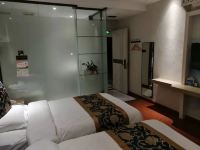 怡莱精品酒店(温州龙湾海城店) - 高级双床房