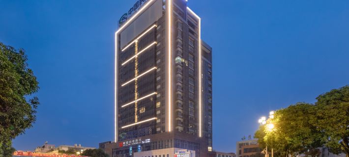 West Wealth Borrman （Ningde Wanda Plaza） Hotels in Ningde