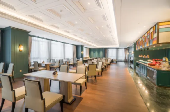 Shanghai Wujiaochang Jincheng Hotels Отели рядом с достопримечательностью «China Martial Museum»