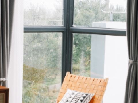 东乡族唐蕃云舍 - 梨花园3号院大床房