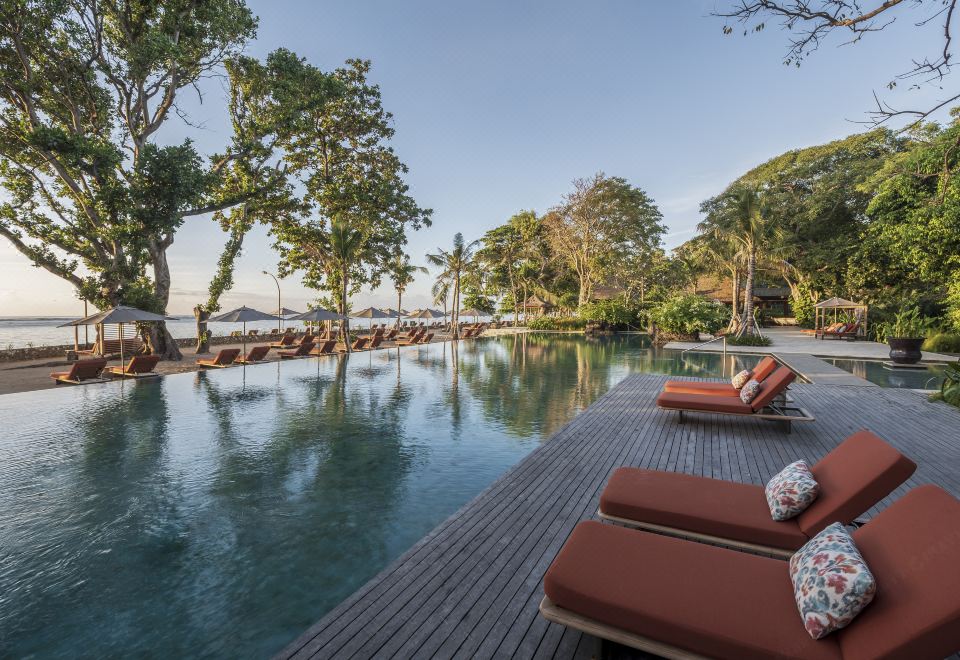 안다즈 발리 내부 식당 이미지