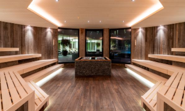 St. Martins Therme & Lodge - Housity