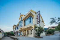 Floral Hotel·Yueting Yaju hotel (Wuxi Lingshan Big Buddha Nianhuawan Branch) Hotel dekat Ling Mountain Buddhist Temple
