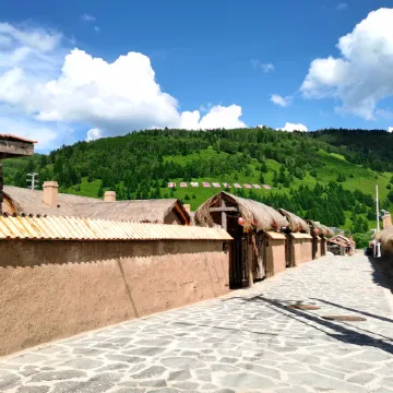 Home stay in Linsu village, Aershan