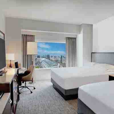 Hilton San Diego Bayfront Rooms