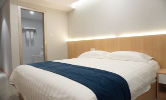 Longli Youpin Hotel