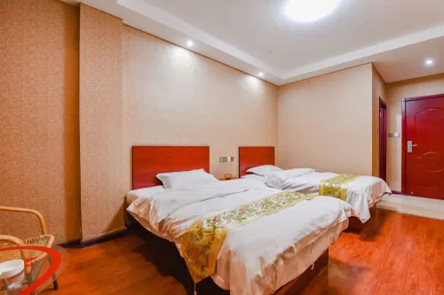 Luohe Renjia Theme Hotel