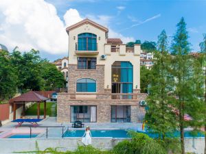 Huizhou Nankunshan R&F Health Valley Mitu Pool Villa